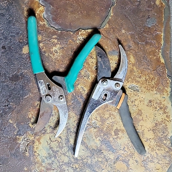 Vintage Pruning tools Wallace & Fiskars - Picture 1 of 6